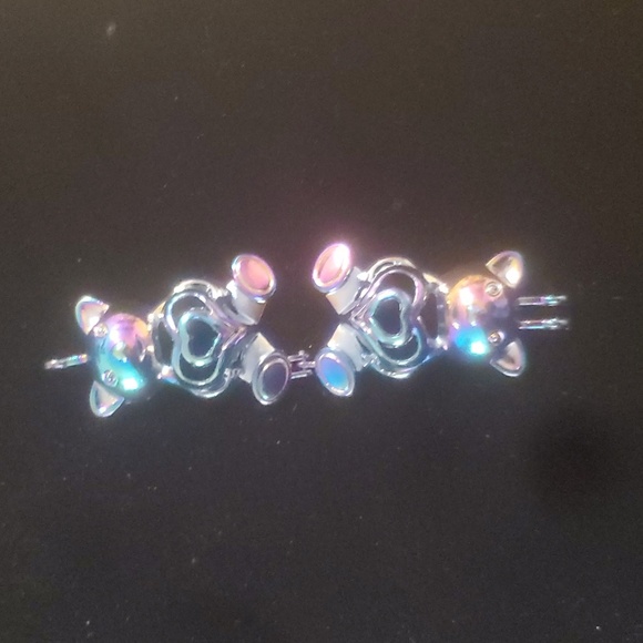 New Carved Rainbow Hematite Bear Open Pendant. - Picture 10 of 12